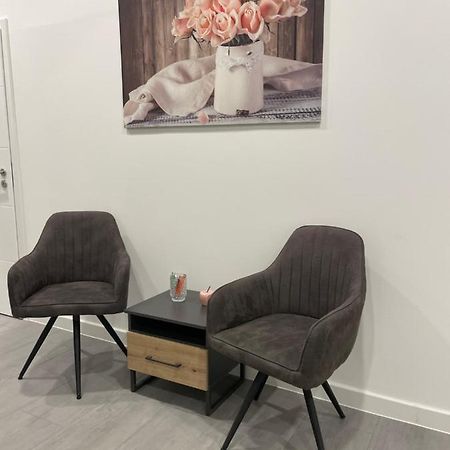 Schellerten Mr Ferienwohnung - Einzelzimmer Lina מראה חיצוני תמונה
